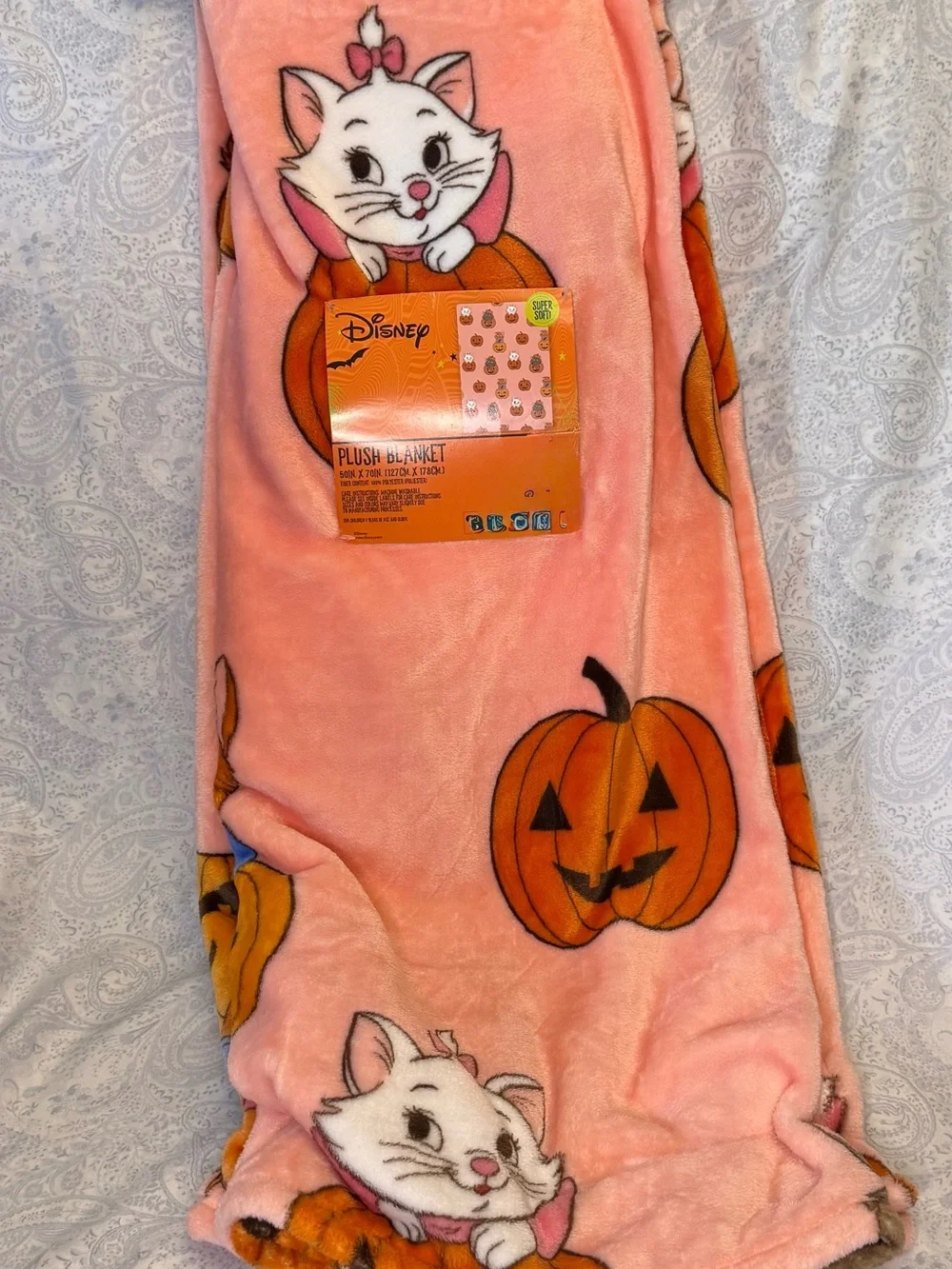 Disney The Aristocats Marie, Toulouse & Berlioz Halloween Pumpkin Plush Throw